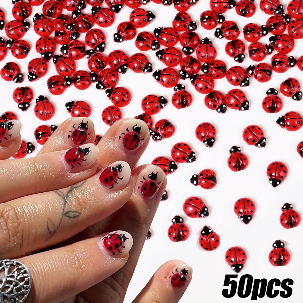 Art Craft Ladybug - 50Pcs 3D Żywica Czerwona Biedronka Charms